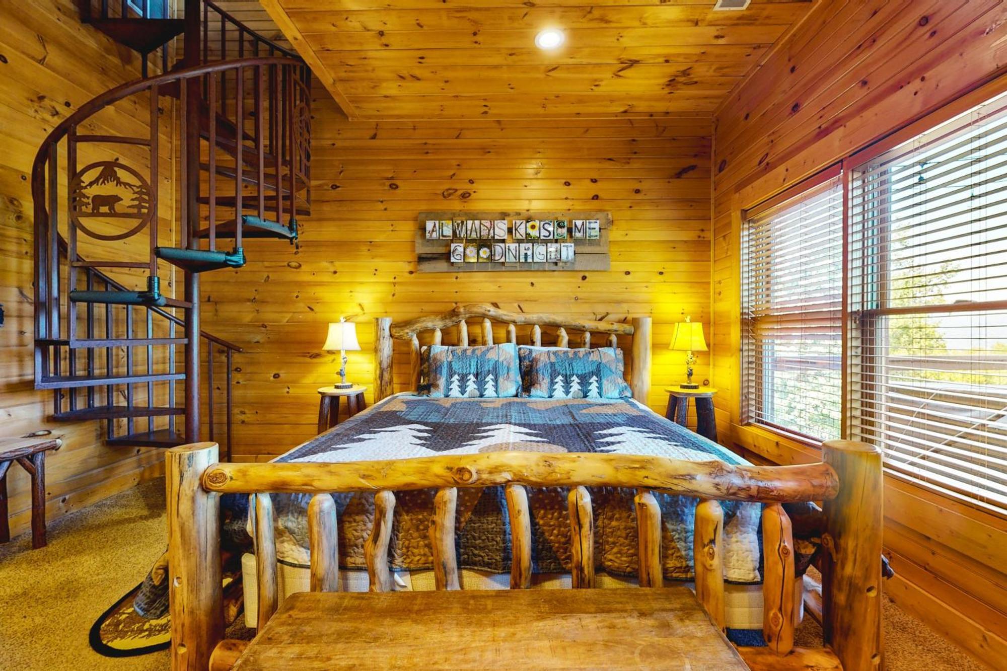 Little Black Bear Retreat Pigeon Forge Exterior photo
